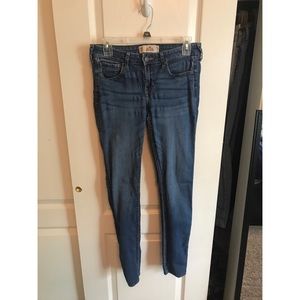 Hollister skinny jeans